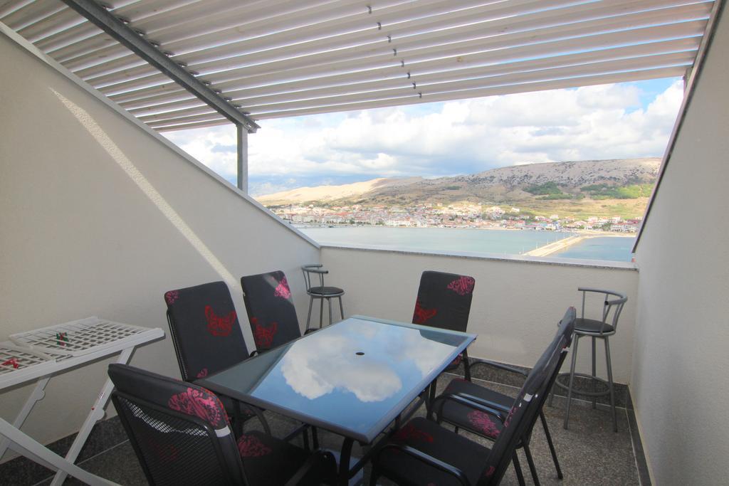 Apartments Sv. Jelena 2 Паг Экстерьер фото